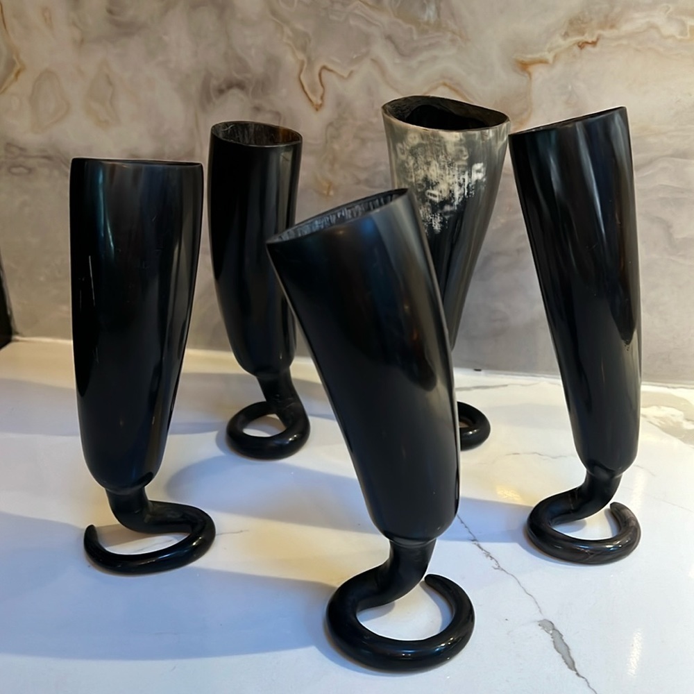Set of 5 Vintage Natural Buffalo Horn Drinking Horns Vases On Own Curved Stands